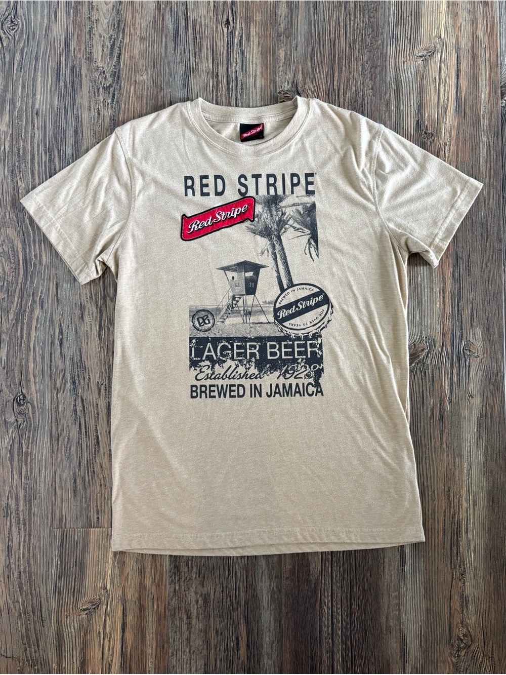 Red Stripe Lager Beer Jamaica Short Sleeve Graphic Tee Shirt Large Beige Patch